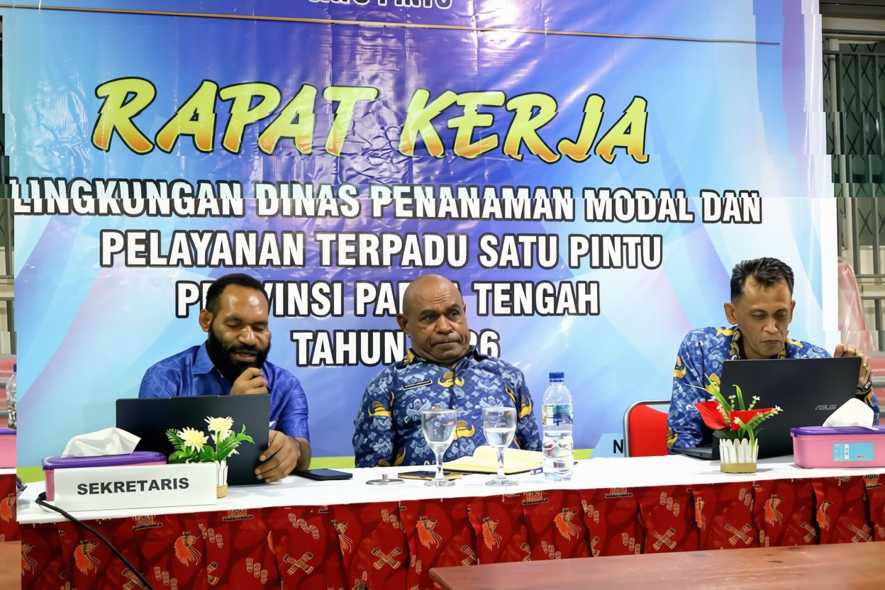 RAPAT KERJA DPMPTSP PROVINSI PAPUA TENGAH BENTUK EVALUASI DAN TRANSPARANSI TERHADAP PROGRAM KEGIATAN TAHUN 2026